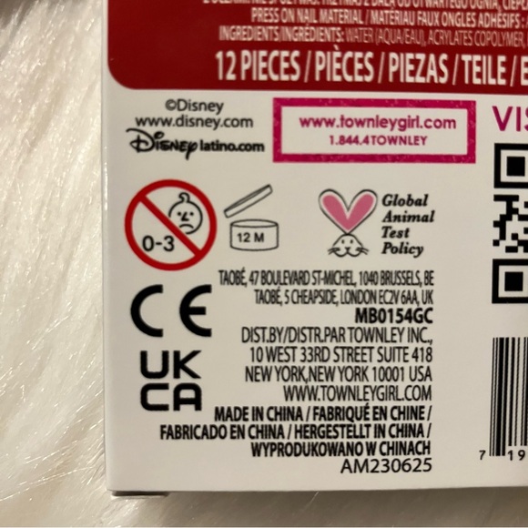 Disney Minnie Mouse Girls Colorful Press-On Nail Set - NEW - Picture 6 of 6